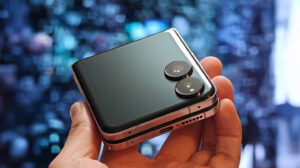 Xiaomi Mix Flip 2 Siap Goyang Pasar China! Baterai Gede, Harganya Bikin Penasaran Abis!