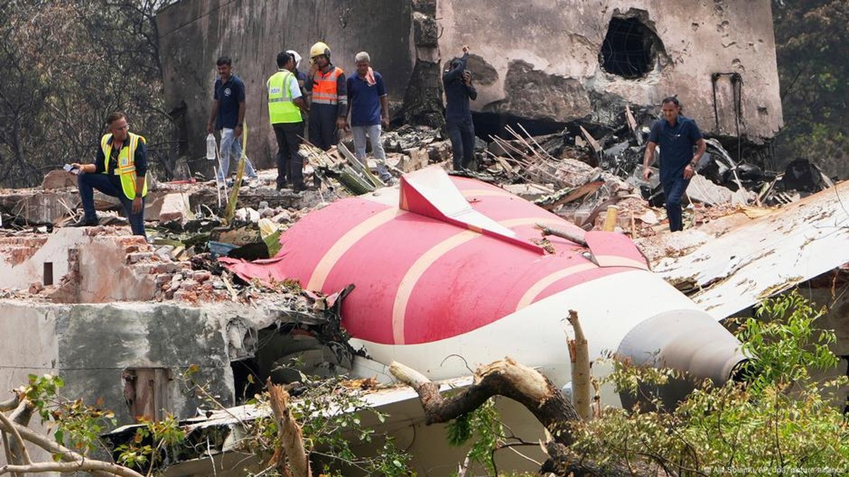 Terungkap, Detail Rekaman Pilot Air India yang Bikin Geleng Kepala