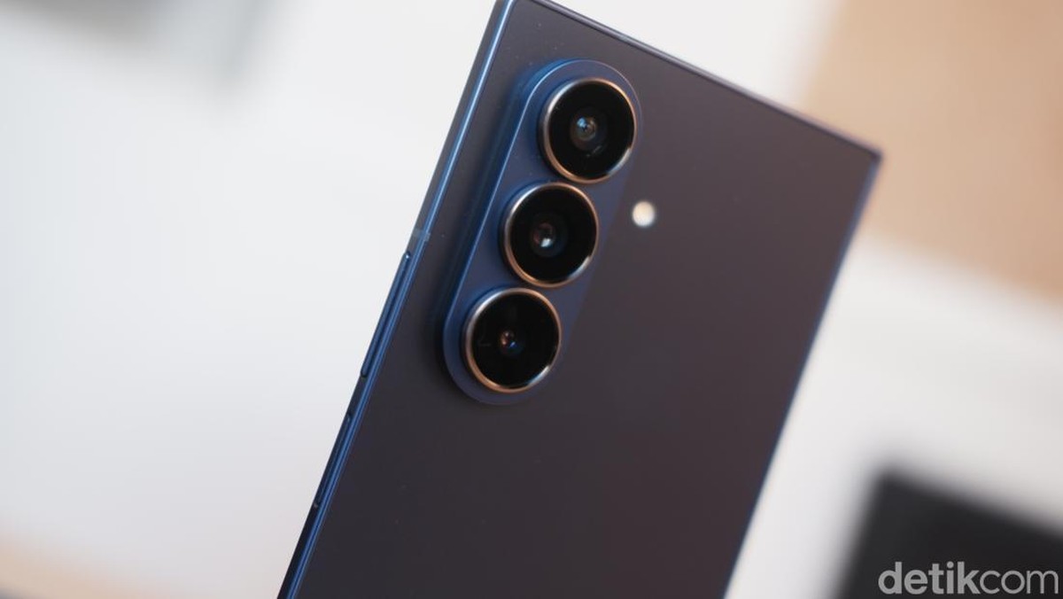 Intip Hasil Foto Galaxy Z Fold7 Saat Jalan-jalan di New York!