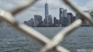 Intip Hasil Foto Galaxy Z Flip7 di Tengah Gemerlap New York!