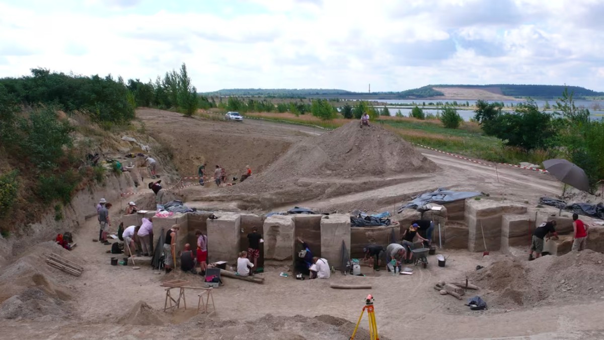 Wow! Penemuan Alat Purba Ungkap Rahasia 'Pabrik Lemak' Neanderthal di Jerman