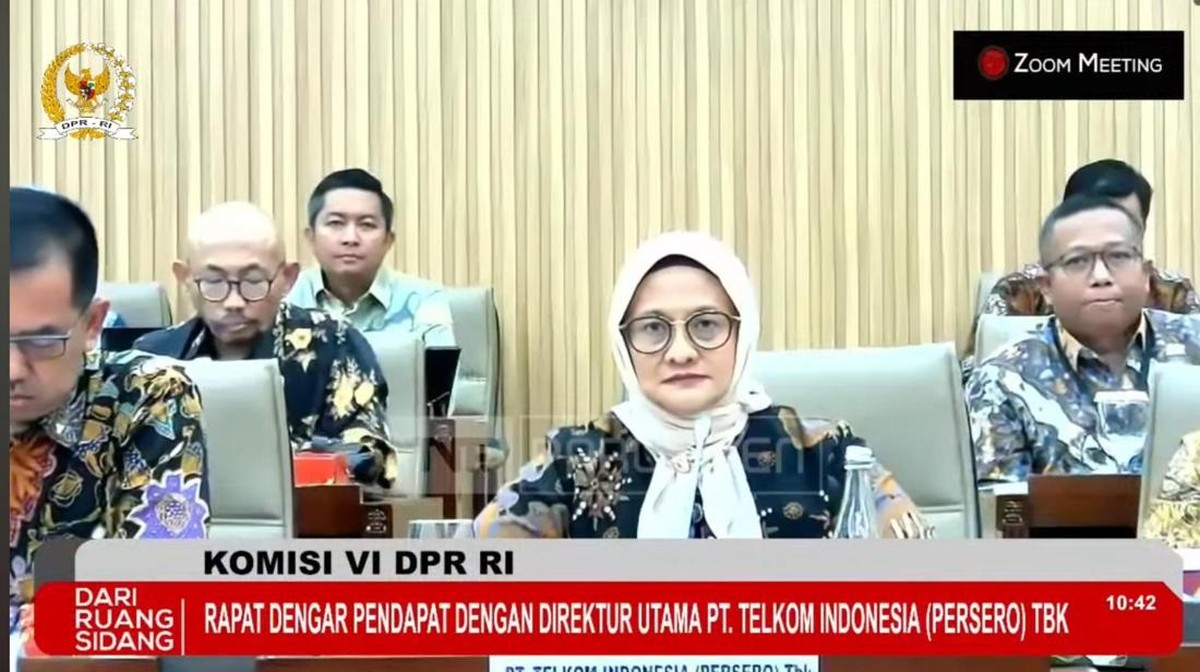 Bos Baru Telkom Buka-bukaan Soal Rencana Masa Depan di Depan DPR!