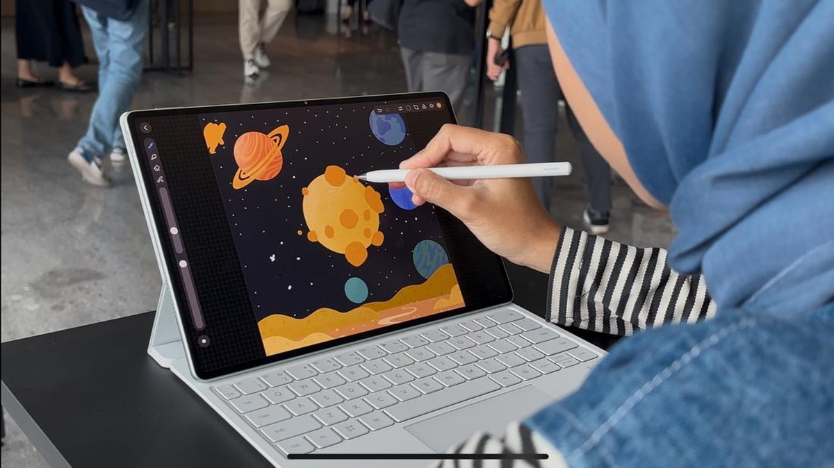 Huawei MatePad Pro 12.2 (2025), Tablet Tipis yang Bikin Kerja Jadi Lebih Asyik?
