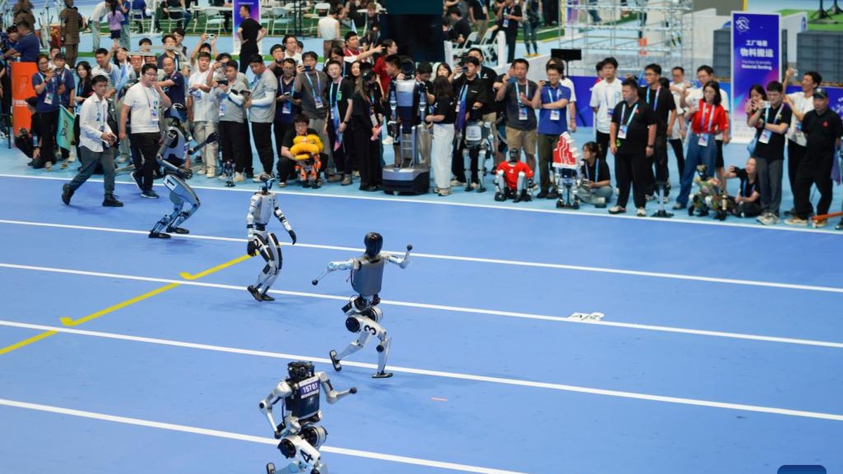 Olimpiade Robot di China, Aksi Lucu Tak Terduga, Bikin Ngakak!