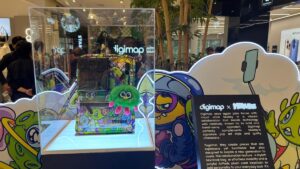 Muklay Bikin MacBook & AirPods Makin Gaya? Kolaborasi yang Wajib Dilirik!