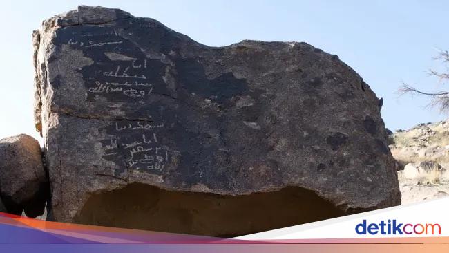 Wow, Sahabat Nabi Ternyata Pernah Bikin Prasasti? Ini Buktinya!