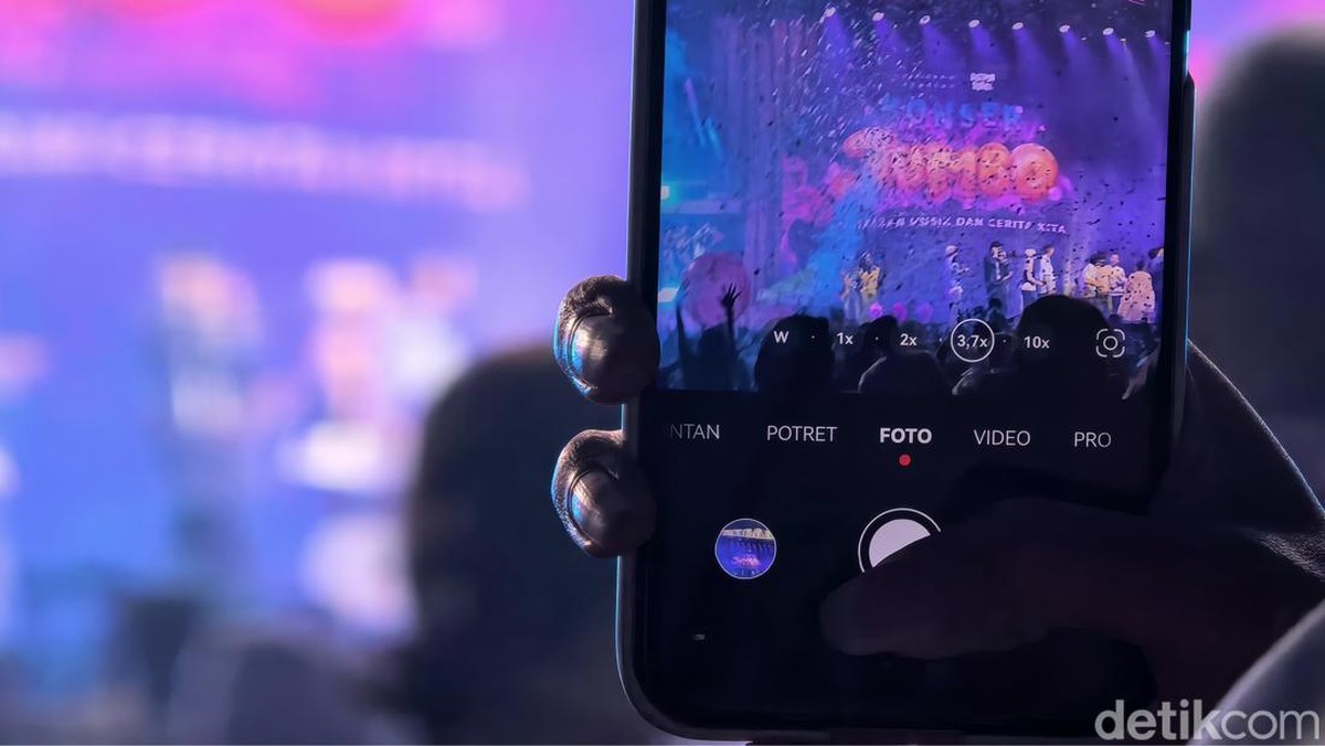 Huawei Pura 80 Ultra, Bikin Nonton Konser Jadi Lebih Dekat?