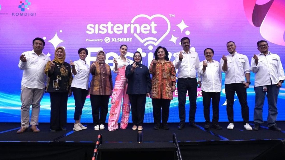 XLSMART Bikin Perempuan Makin Jago Digital, Kok Bisa?