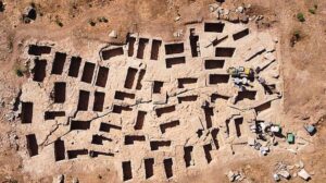 Wow! Penemuan Kuburan Massal Ungkap Misteri Kota Kuno Berusia 2.200 Tahun