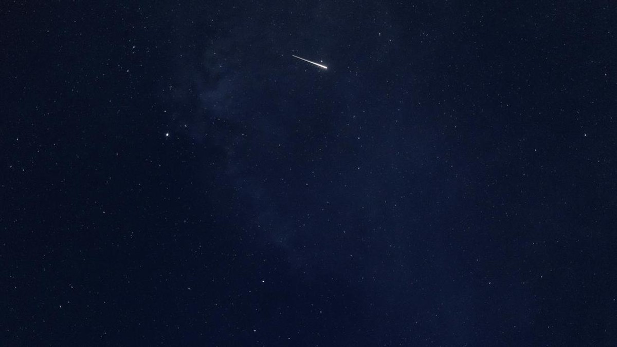 Bukan Cuma Cirebon, Hujan Meteor Pernah Menyapa Kota-Kota Ini Juga!