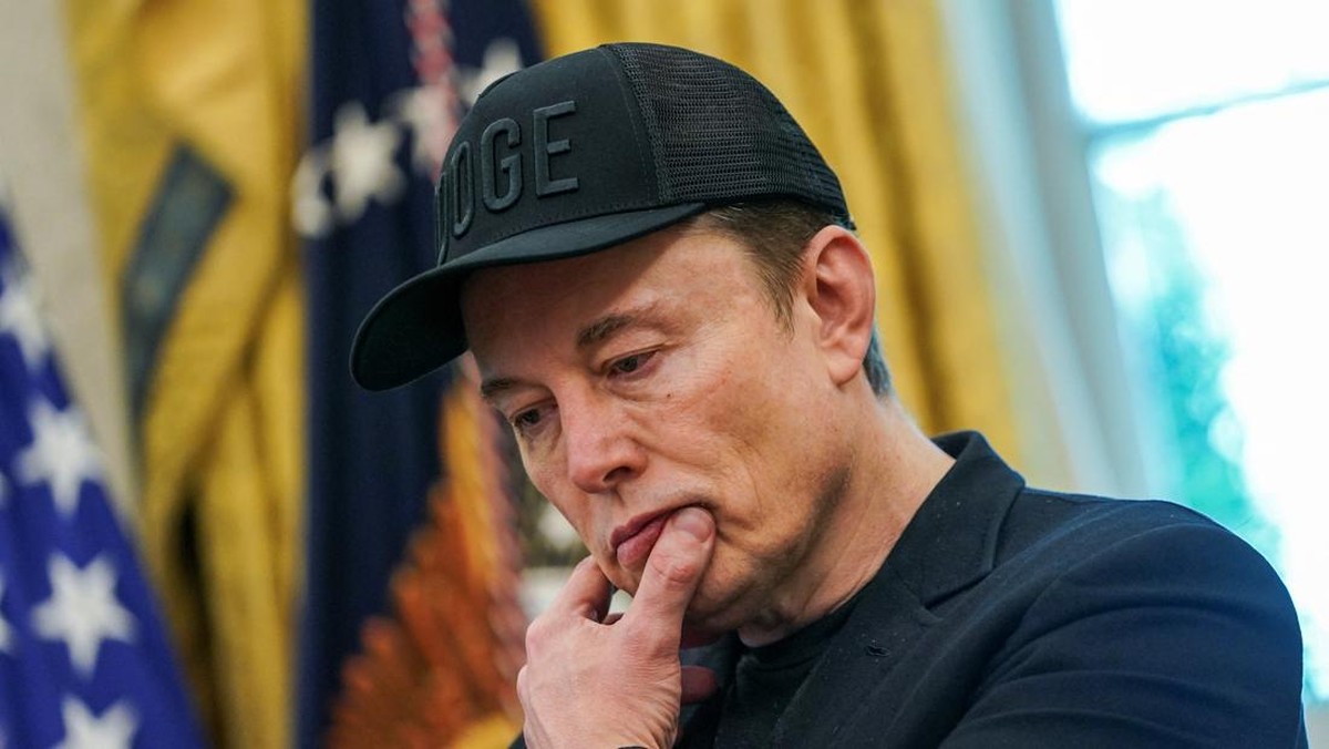 Tesla Pi, Beneran Bakal Jadi iPhone Killer? Cek Faktanya!