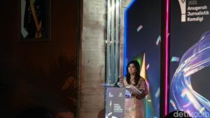 Komdigi Terapkan Pembatasan Medsos Anak? Ada Tapinya...