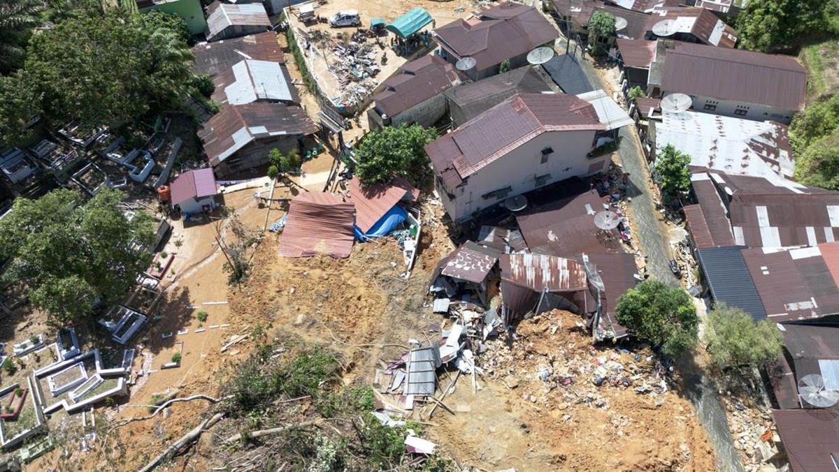 Ngeri! Banjir Bandang Sibolga Bikin Netizen Merinding, Ingat Tragedi Aceh?