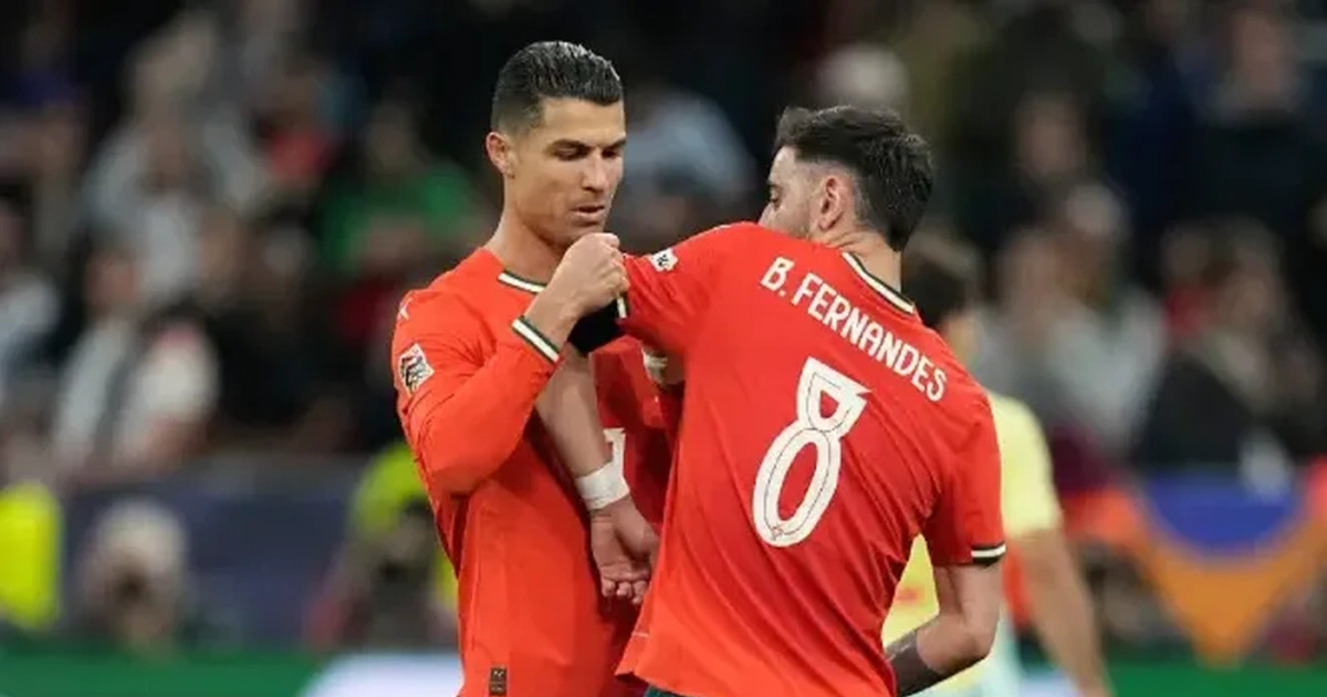 Fans Ronaldo Serbu Instagram Bruno Fernandes Minta Oper CR7