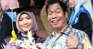 Fans Kaget Temon Berpulang Kenang Tawa Abadi Komedian Ini