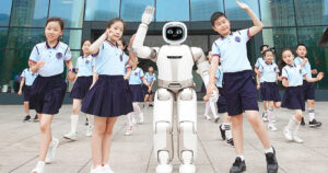 Robot U1 China Teman Curhat Pintar Atasi Kesepian Deteksi Emosi