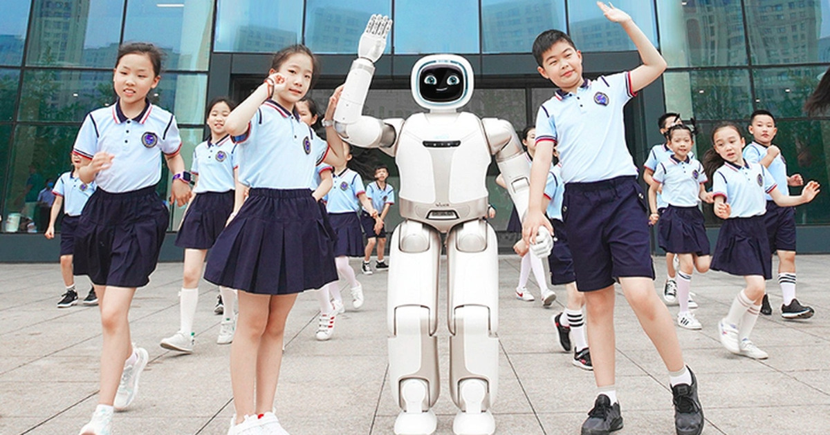 Robot U1 China Teman Curhat Pintar Atasi Kesepian Deteksi Emosi