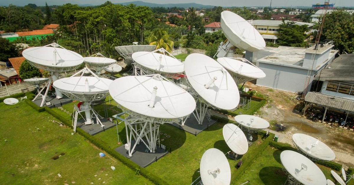 Sinyal Hilang Telkomsat Hadirkan Internet Satelit LEO