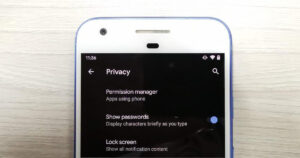 Waspada 5 Aplikasi Pengancam Privasi Terburuk di HP Anda
